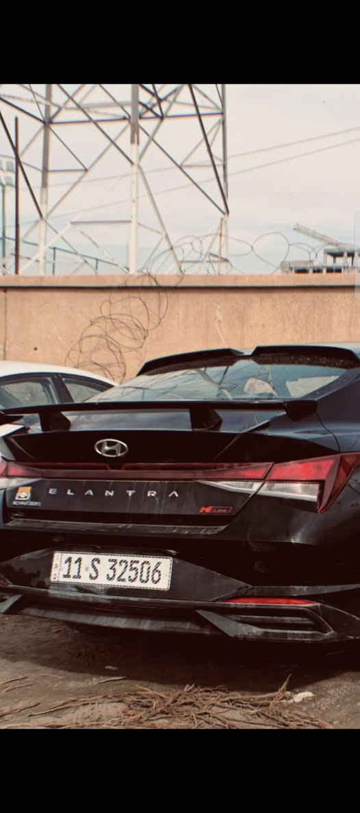 السلام عليكم النترا 2023 خليجي الشركة العامة السياره كفاله عامه رقم بغداد باسمي دولي الجديد هزه وسنويه جدد السياره مكينه 1600دوش وكير 6نمر AT 
السياره كفاله صبغ وتبديل وفتح كفاله  حتى الدعاميات فقط صار بيها حالوب موضوح بل سونار فقط 
السياره فول مواصفات فتحه شاشه كامره ويل كب عدد 5 مانع انزلاق تحكم أربع جهات شاشه اعطال ثلاث وضعيات قياده تبريد قطعتين اشاير بل مري بلاجكتور نهاري 
السياره ماشيه 71الف كيلو 
السياره عليه منظومه زنون زرع عالي ناصي 
 مدوشه ارضيه جلد داخلها جديد 
عليها كت مال Nرياضي 
مكان بابل المسيب حي المعلمين 
للاستفسار 
السعر 140وبيه مجال 
***********
