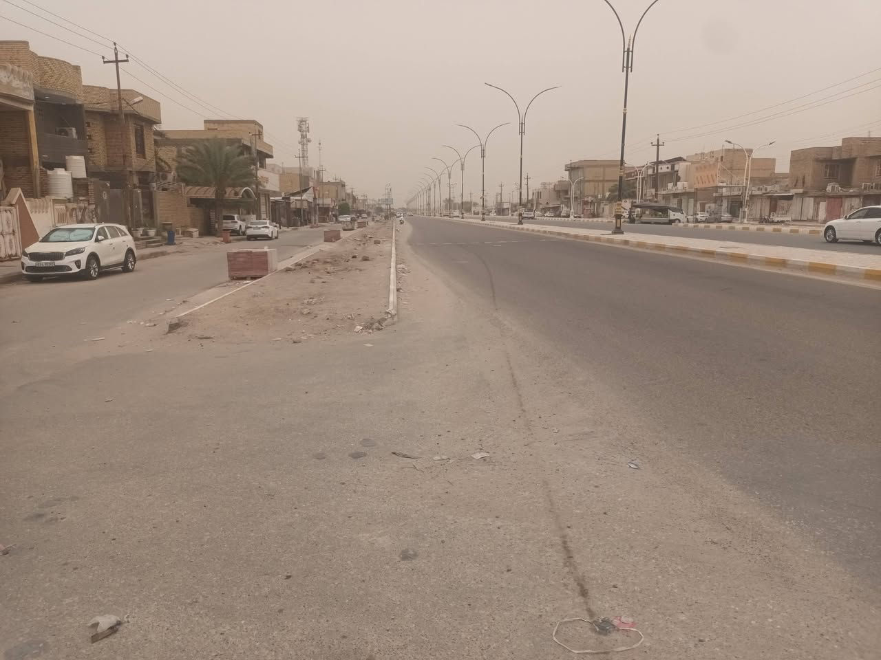 بيت البيع بنحية الفظليه بشارع صباح ثني بيت عن شارع العام المساحه ٢٠٠ وجه١٠ ونزل٢٠/ *********** طابو صرف بسمي
