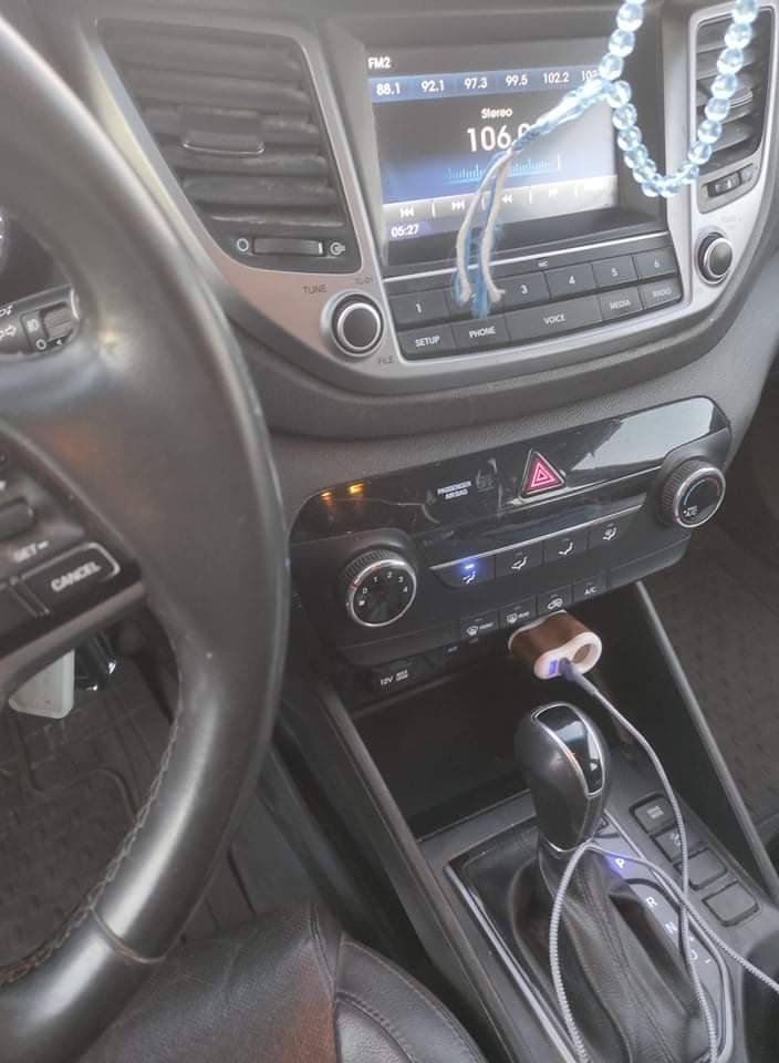 سلام عليكم
سيارة توسان ٢٠١٨ أسترالي محور (أيمن _أيسر) حادثها بنيد فقط تبديل
بارد أربع أصابع بالچاملغ (جهة السائق)
والباقي شوفة العين
ماشية ١٣٦ ألف حقيقي
تحكمات
ثلاث أوضاع قيادة
محرك جي دي اي مكفول من الفتح والتبديل
الگير مكفول
ماخذها ١٦ ألف
مشت عندي ١٣٠ ألف
السيارة خير من الله

***********
***********
للاتصال
