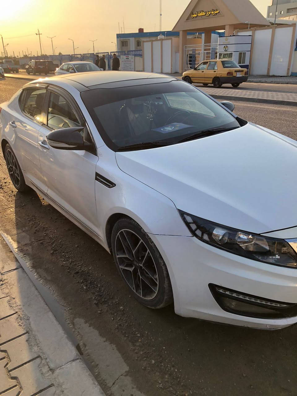 اوبتما خليجي فول 2013 كفاله ماعدى بعض الملاحضات السعر 125 ورقه
***********
