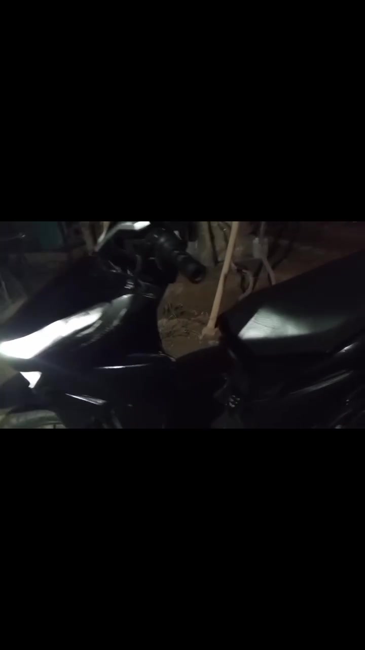 سلام عليكم دراجه الى البيع كلشي شغال بيها نضيفة اريد أبيعها لأن محتاج فلوسها .. السعر خاض رقم التواصل *********** هاذا رقمي و اذة تريد راسلني خاص
