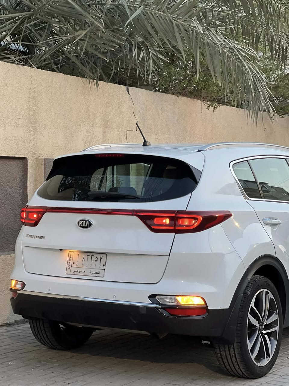 سبورتج 2019 سياره جديده حلو رقم بصره تحويل ثاني يوم مكينه 2000 حساسات كشاف ضبابي الشراي يتصل وبخدمتك وسعره مناسب ***********
