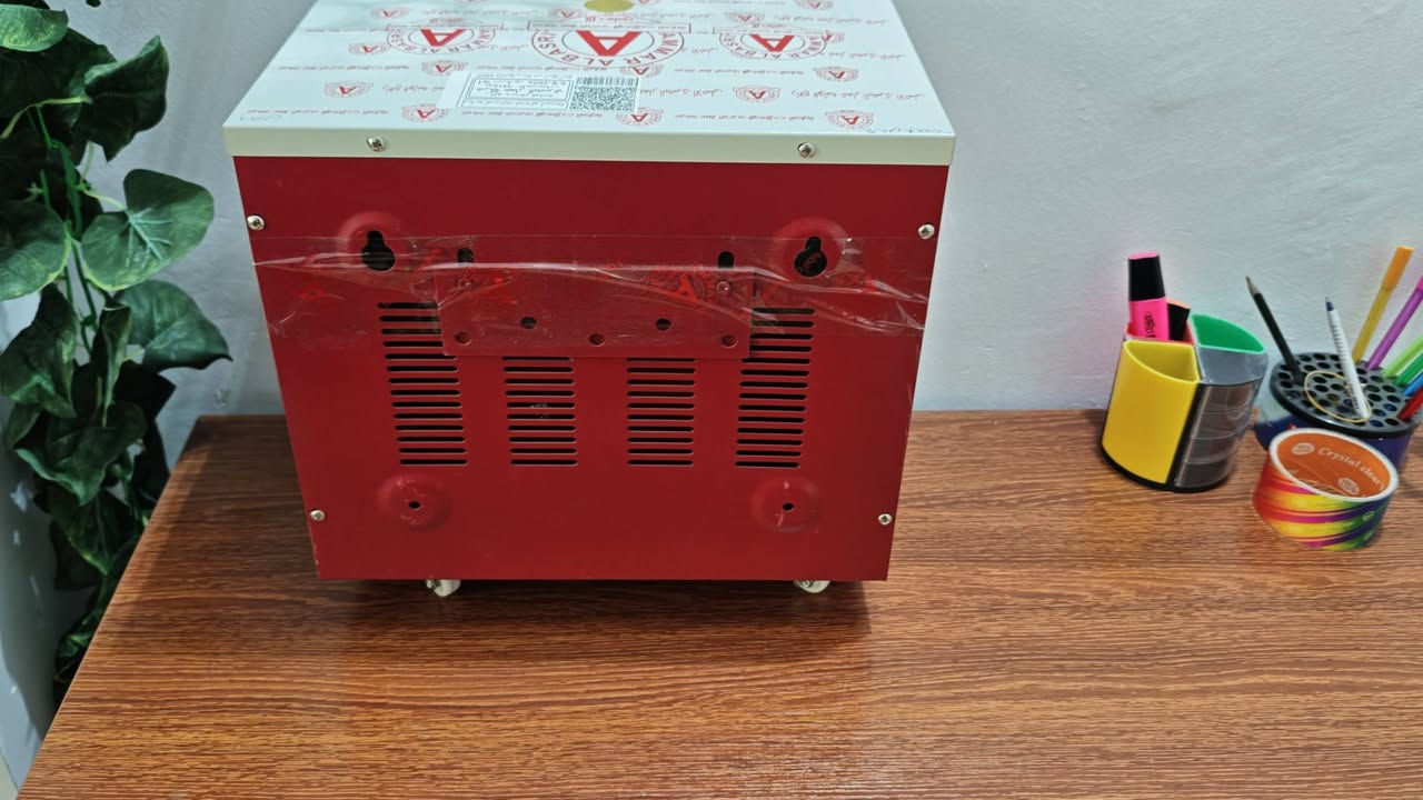 جهاز رافع فولتية مستعمل نظيف استخدام قليل من شركة عمار البصري ص
المواصفات (5000VA  5KV)
القدرة الامبيرية 25امبير 
مناسب لتشغيل البيوت والسبالت والأجهزة الكهربائية 
توجد خدمة توصيل كافة المناطق
للأستفسار التواصل على الخاص


**إذا كنت صاحب هذا الإعلان وتريد حذفه لأي سبب، رجاءا أرسل رسالة إلى الدعم الفني**