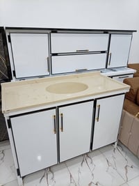 معرض ابو حياة النمراوي • للبيع