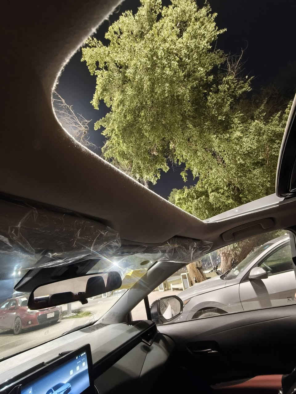 كورلا 2025 بلاك أدشّن فوووول داخل احمر كرسي كهرباء
تويوتا كورولا هايبرد بلاك ادشن مرقم جديد وجاهز
مشيه 8الاف  السعر 160$
رقمي ***********
