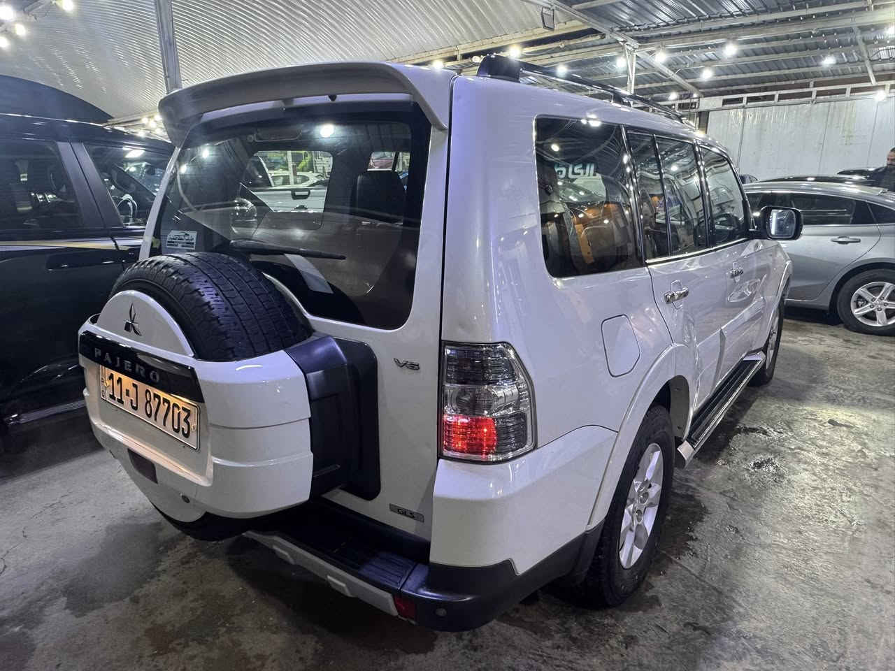 السلام عليكم ورحمة الله
للبيع باجيرو حبتور فوول مواصفات 2009 
سيارة جديده جداً بيهه قطعتين صبغ بدون حادث 
عداد 140 الف 
السعر 128$ 
الاتصال 
***********
مكان السيارة الكاظميه المقدسه
