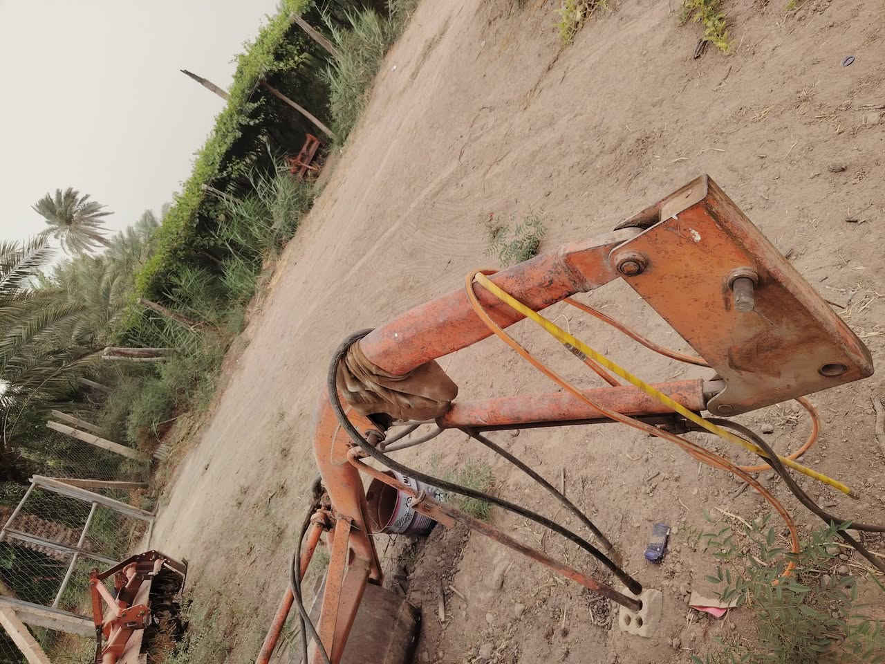 السلام عليكم كيلة كابوتة للبيع كاملة جديده عل فحص مكان الحاتمية الاستفسار ***********
