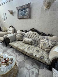 السلام عندي تخم ملكي لون ابيض تخم كلش نضيف مستعمل قليل 10 مقاعد مابي ل...