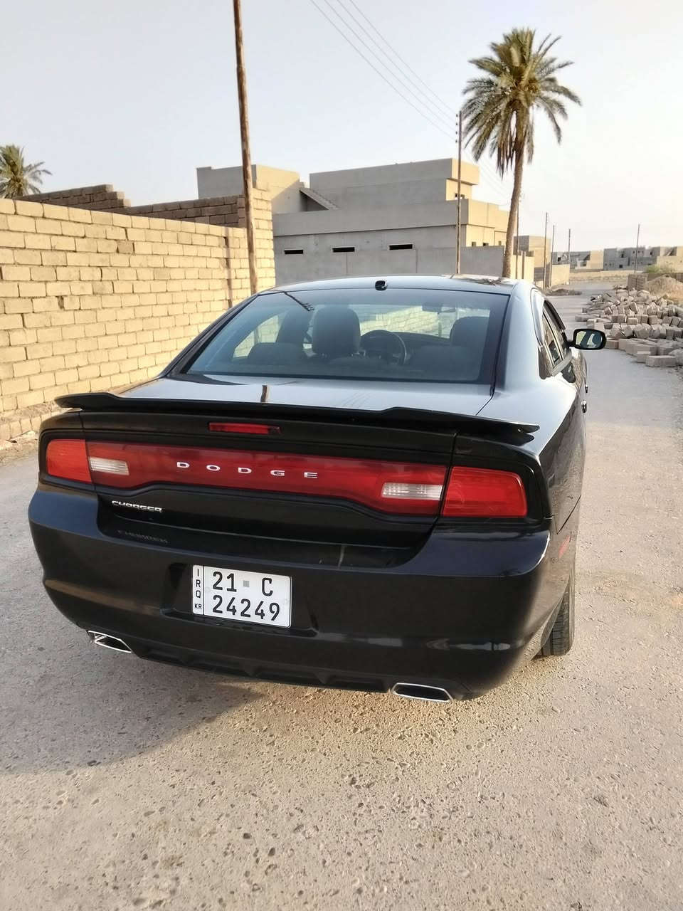 جارجر 11صبغ باب السايق بدون دواخل السعر 155وبيه مجال اتصل فقط ***********
