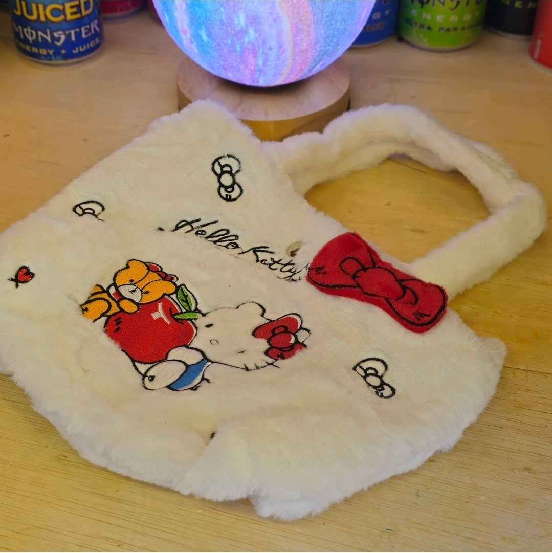 حقائب بناتية تصفية بضاعه
الجلد اخر ٥ قطع ، سعر القطعه ٥٠٠٠
الصوف اخر قطعتين ، سعر القطعه ٤٠٠٠
توت باك اخر قطعتين ، سعر القطعه ٥٠٠٠
قماش صغيره ، سعر القطعه ٣٠٠٠

اذا تاخذ الكمية كلها احسبلك اقل

متوفر توصيل لكل المحافظات ٥ الاف
٣ الاف داخل كربلاء كربلاء, العراق


**إذا كنت صاحب هذا الإعلان وتريد حذفه لأي سبب، رجاءا أرسل رسالة إلى الدعم الفني**