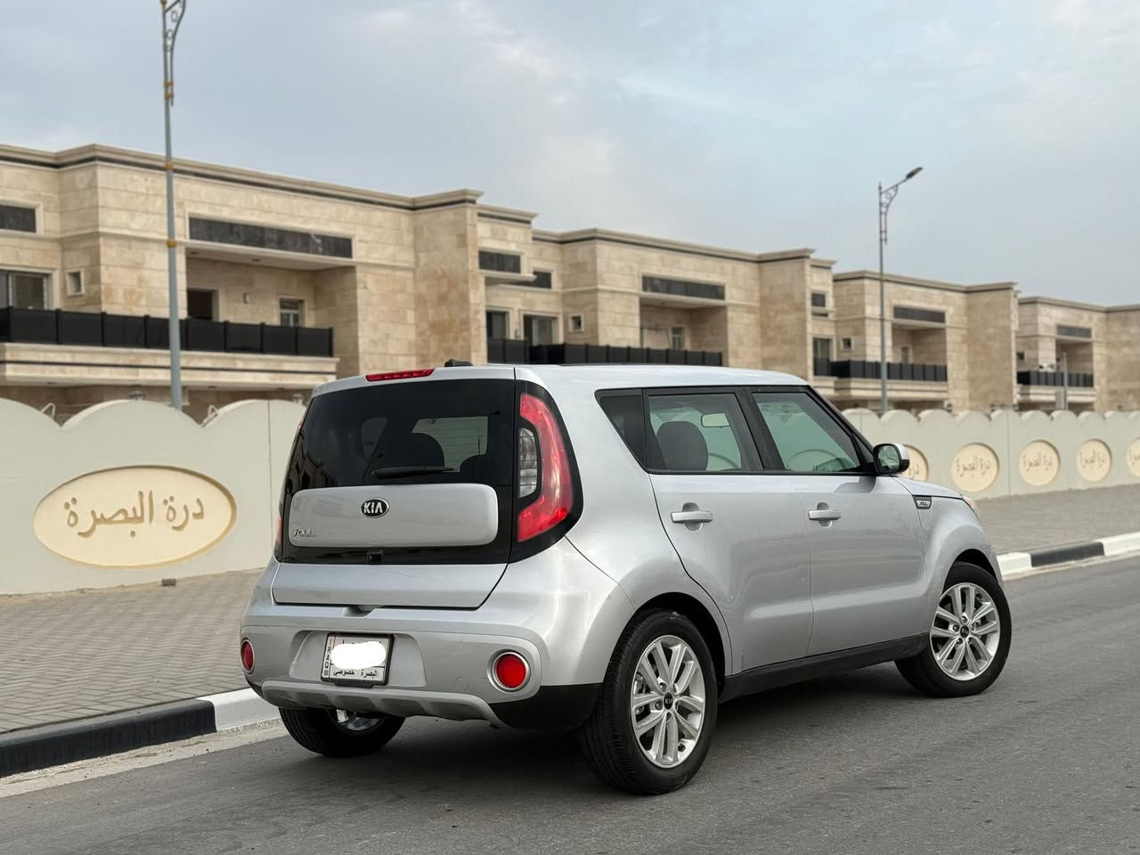 السلام عليكم 
كيا صول 2019 رقم بصره تحويل
وارد امريكي باب مبدل بلادي بدون ي صبغ بدون ايرباك محرك 2000 شاشه كامره تحكم ستيرن حساس ماشيه 53m
شراي يتصل

***********
مكاني بصره
