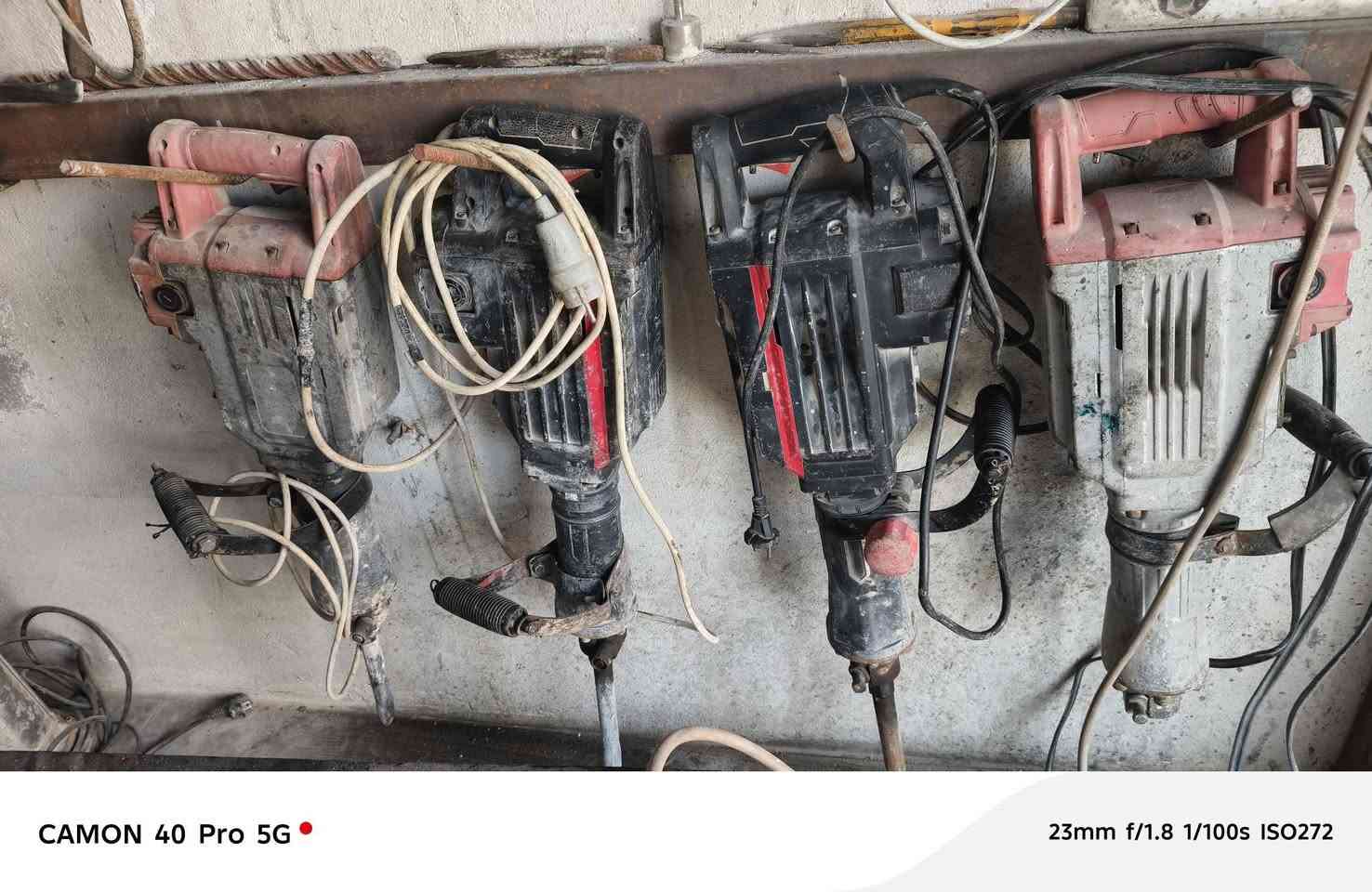 سكله ايجارات كافه مستلزمات البنا دراب دريل حفر بريمه درج سلايت ٣و ٤ يفتح ٨
كواويه دريل شحن دريل تكشير 
كوسره كاشي مرمر سكلات اقفاص شكد عدد موجود العنوان مدخل الاوال  السريدات الغديمه  يوجد ستوته توصيل سكله عبدالله رقم الهاتف ***********
