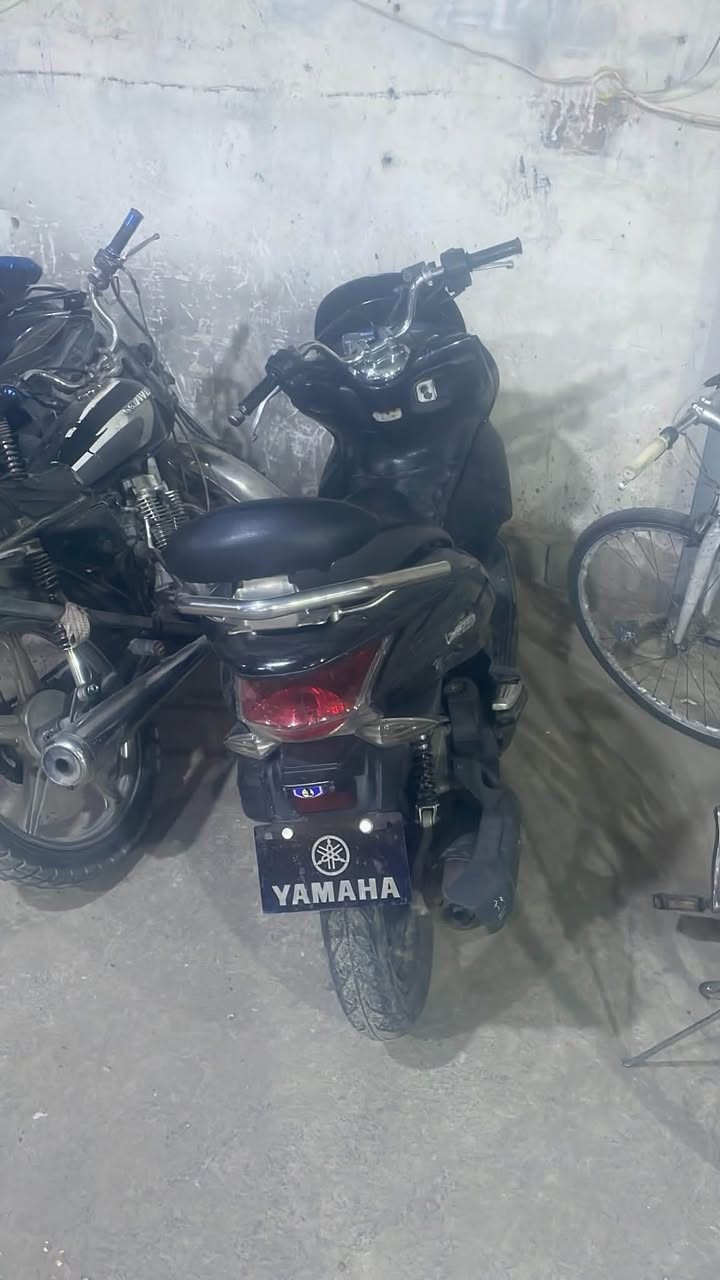 سلام عليكم pcx جيل اول الدراجة شوي تعبانه تحتاج ترتيب مكينه 150
رقمي ***********
