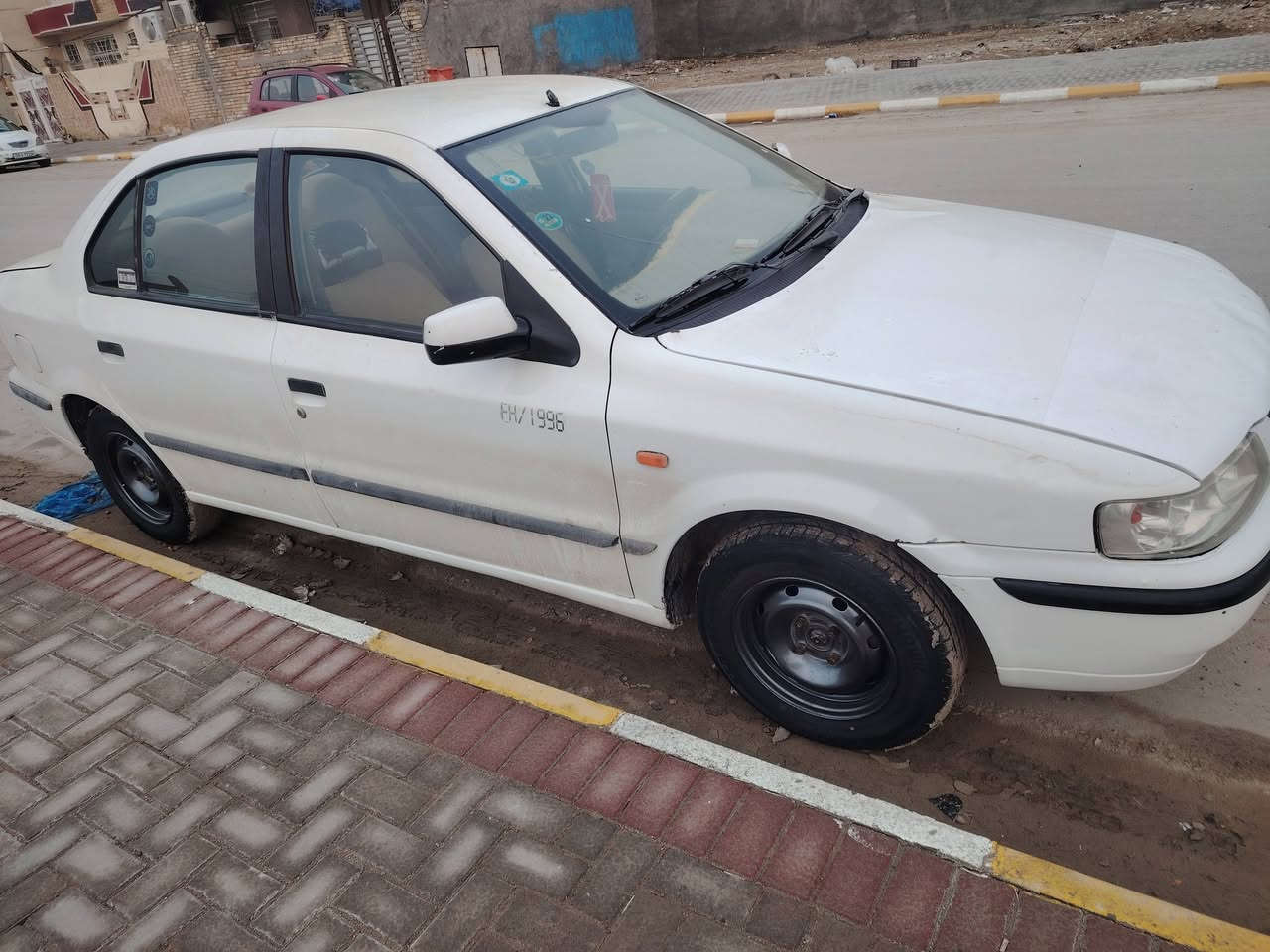 سلام عليكم سياره سمند ٢٠١٠ رقم واسط سنوية ٢٩مكفوله مكينة وكير صدر خلفي وامامي بيهه بس بنيد طاير دوشمة شاشة تخم تاير منظومة زنون سياره جاهزه مكان الكوت ***********
