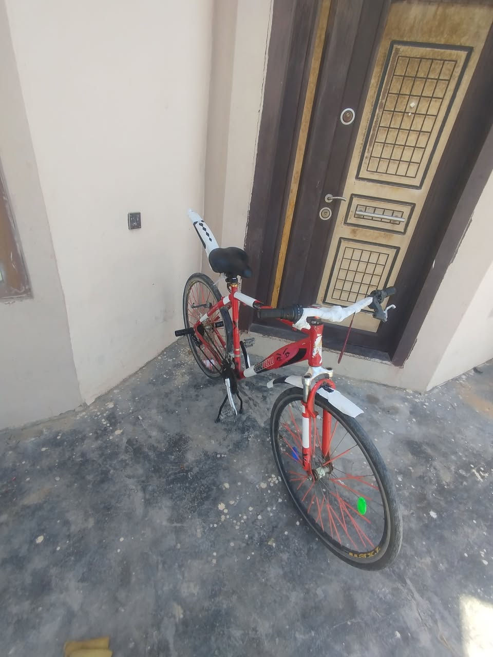 سلام عليكم بايسكل لبيع بسعر 55وبي مجال بايسكل نضيف ما بي اي عيب شراي يجي خاص


**إذا كنت صاحب هذا الإعلان وتريد حذفه لأي سبب، رجاءا أرسل رسالة إلى الدعم الفني**