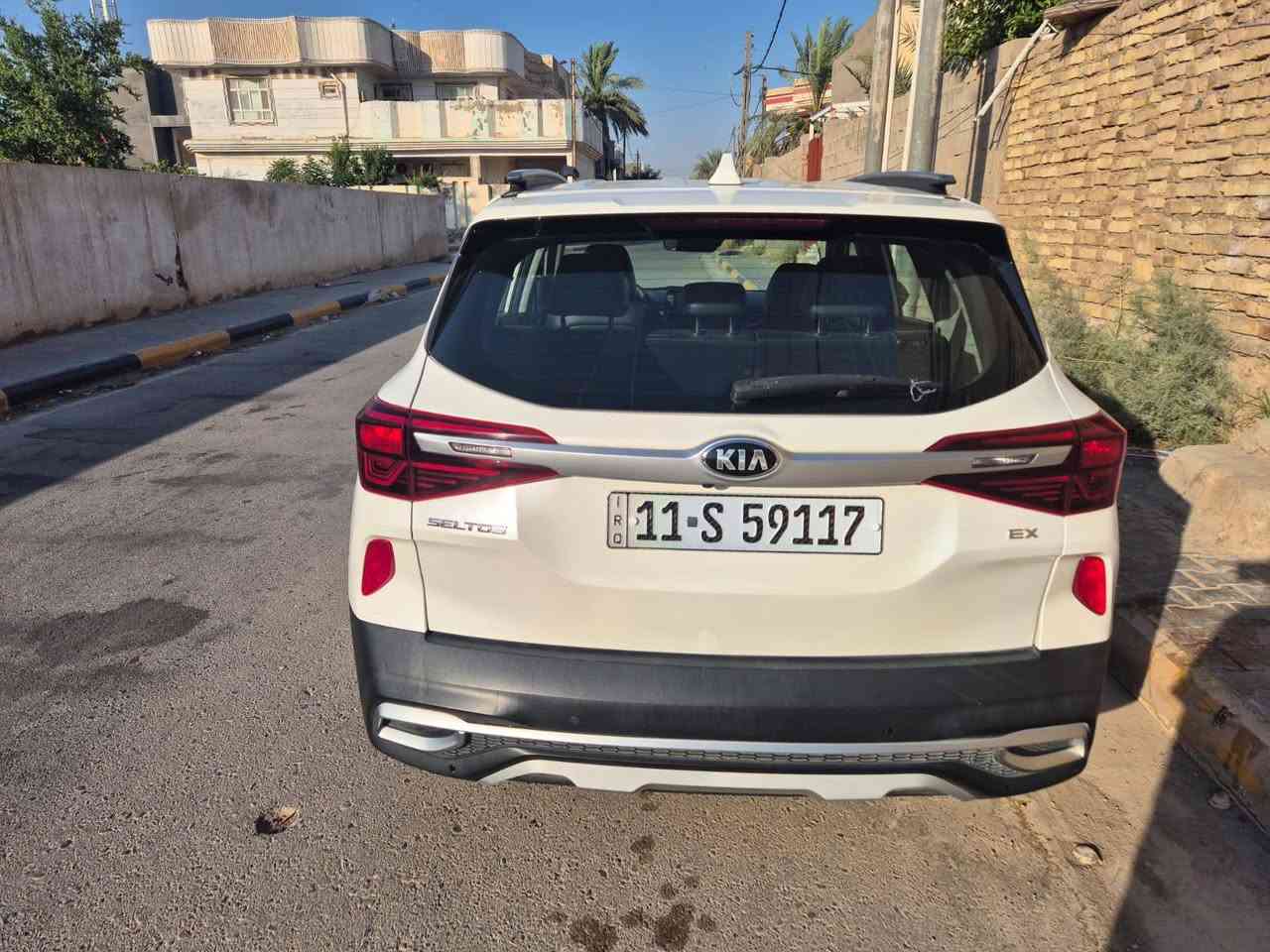 للبيع كيا سلتوز موديل 2021 وارد حادثها كلش خفيف صبغ شويه بالجنطه محرك 2000دوش سياره بصمه دفع رباعي لون أبيض ماشيه 69  رقم بغداد دولي جديد لغاية 2028  السعر 145وبيها مجال ***********
