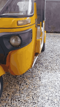 السلام عليكم اخوان تكتك للبيع مديل 20شهر 12 يوم 30 رقم وسنوية واسط تكتك بيها ضربه بل لغط يسر بجمها مصبوغ كله مكينه لا تنقيص ولا تبخير بديها كفاله فقط دوس معمره السعر 5800 وبيها مجال حق الجيه العنوان واسط ***********
