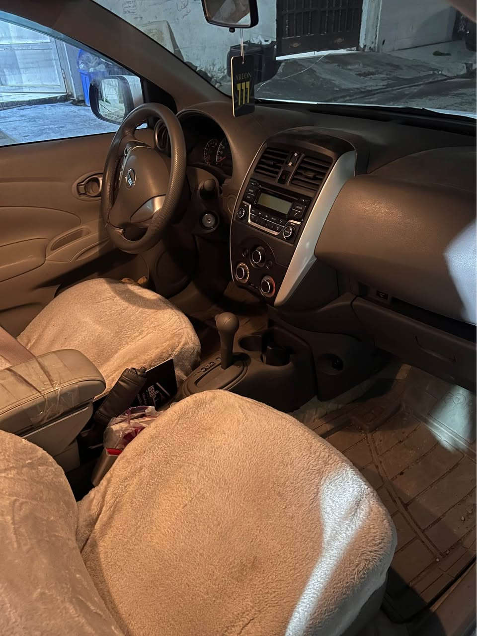 نيسان موديل 2023هندي بدون سبغ بدن تعديل دعامي ل دعامي كفاله رقم سنويه جديد ماشي 70الف سعر119مجال قليل موكان سياره أربيل (***********)وتساب موجود أربيل, العراق
