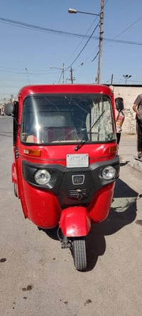 تكتك اللبيع موديل 2022 رقم وسنويه تحويل ثاني يوم 07723606995 بس بيها ض...