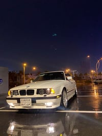 Bmw e34 1992  525i ماسەفات امریکی بیلاد گێر عادییە تاخم وەیار 413تەبری...