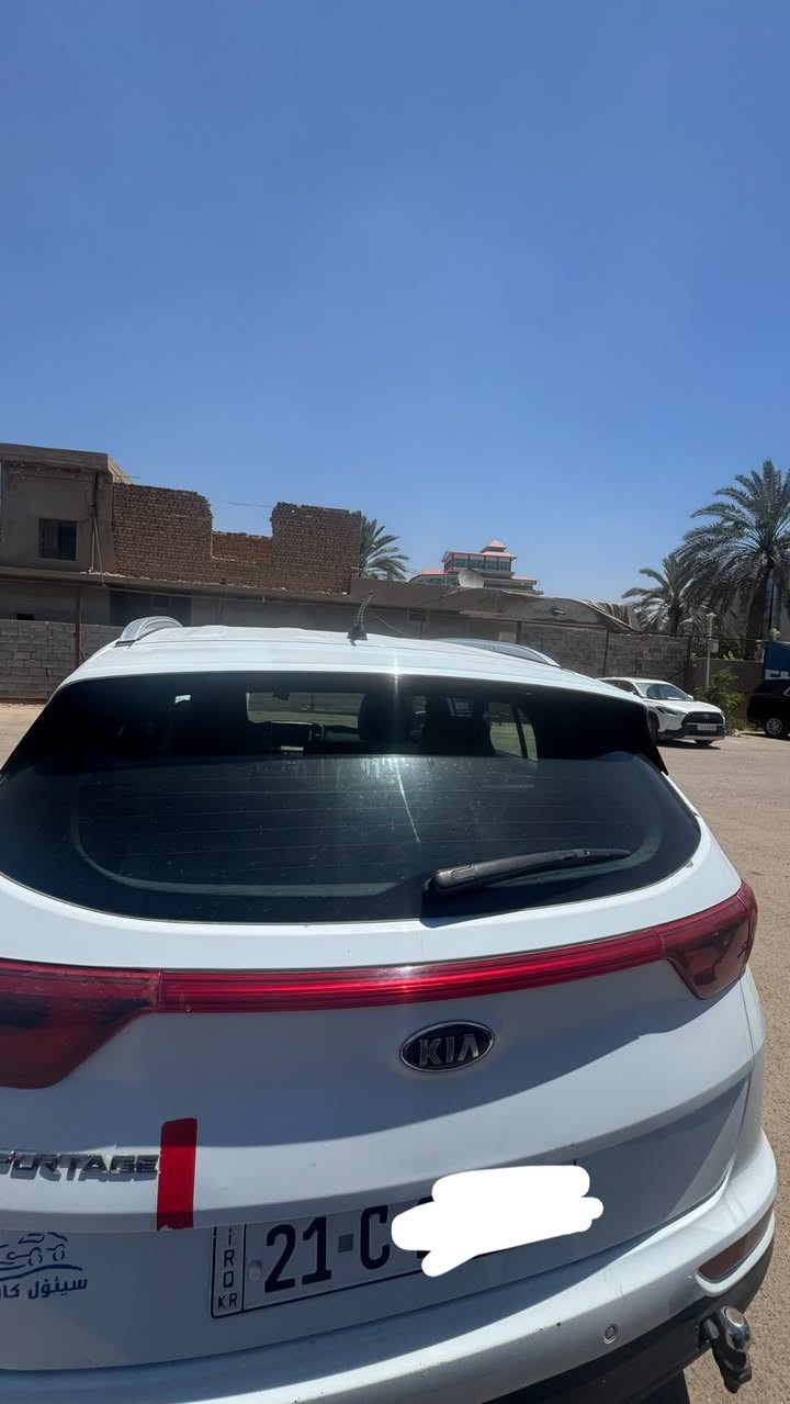كيا سبورتج موديل 2018
السيارة كفالة بس بلجامغ طخة ع كد اصبع و اقل تجي تجيك سونار

محرك وكير مكفول

اصبع بلجامغ

رقم سليمانية باسمي

#المواصفات :

حجم المحرك 2000 دوش

حساسات امامية وخلفية

Drive mode وضعيات القيادة

قطعتين تبريد

مري جانبية شفط

زراكات لايت

تحكم ستيرن

ويل كب كروم حجم 19

مقاعد جلد بلادي

ماشية 125 ألف كيلو

#السعر 172 ورقة وبيها مجال

المكان بغداد تواصل ***********
