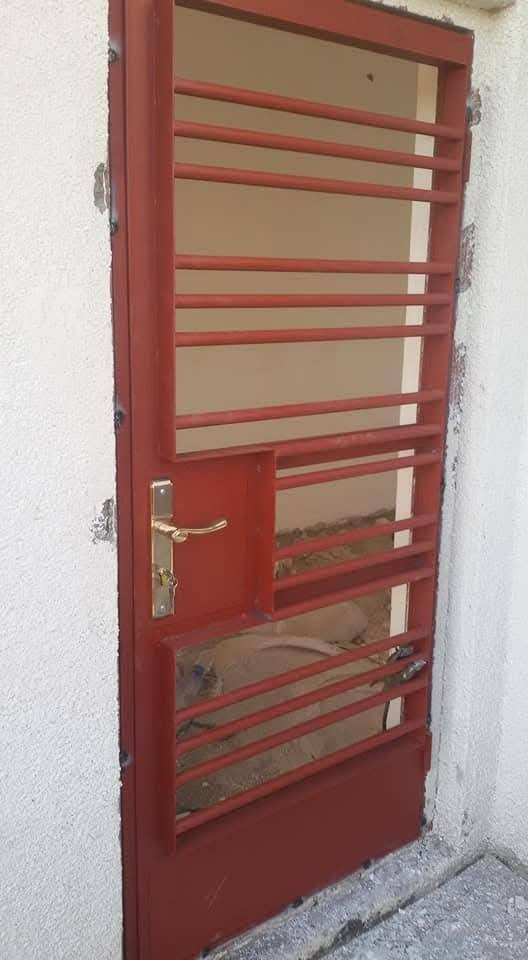 السلام عليكم اعمال حدادة عامة
.ابواب شبابيك سندويج بنل  ***********
