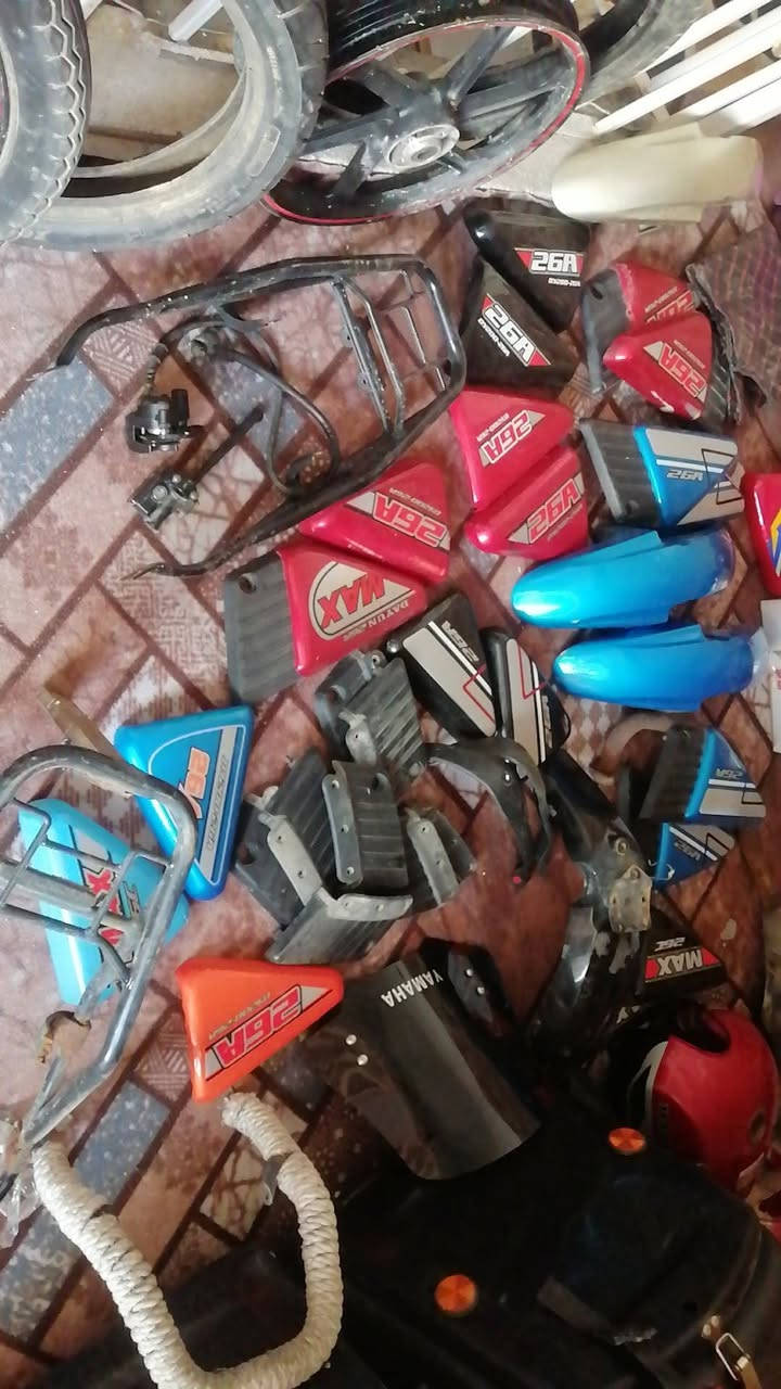 السلام عليكم غراض تفصيخ للبيع كلمن وسعره
العنوان حله ورديه خارج مقابل علوة المخضر ***********
