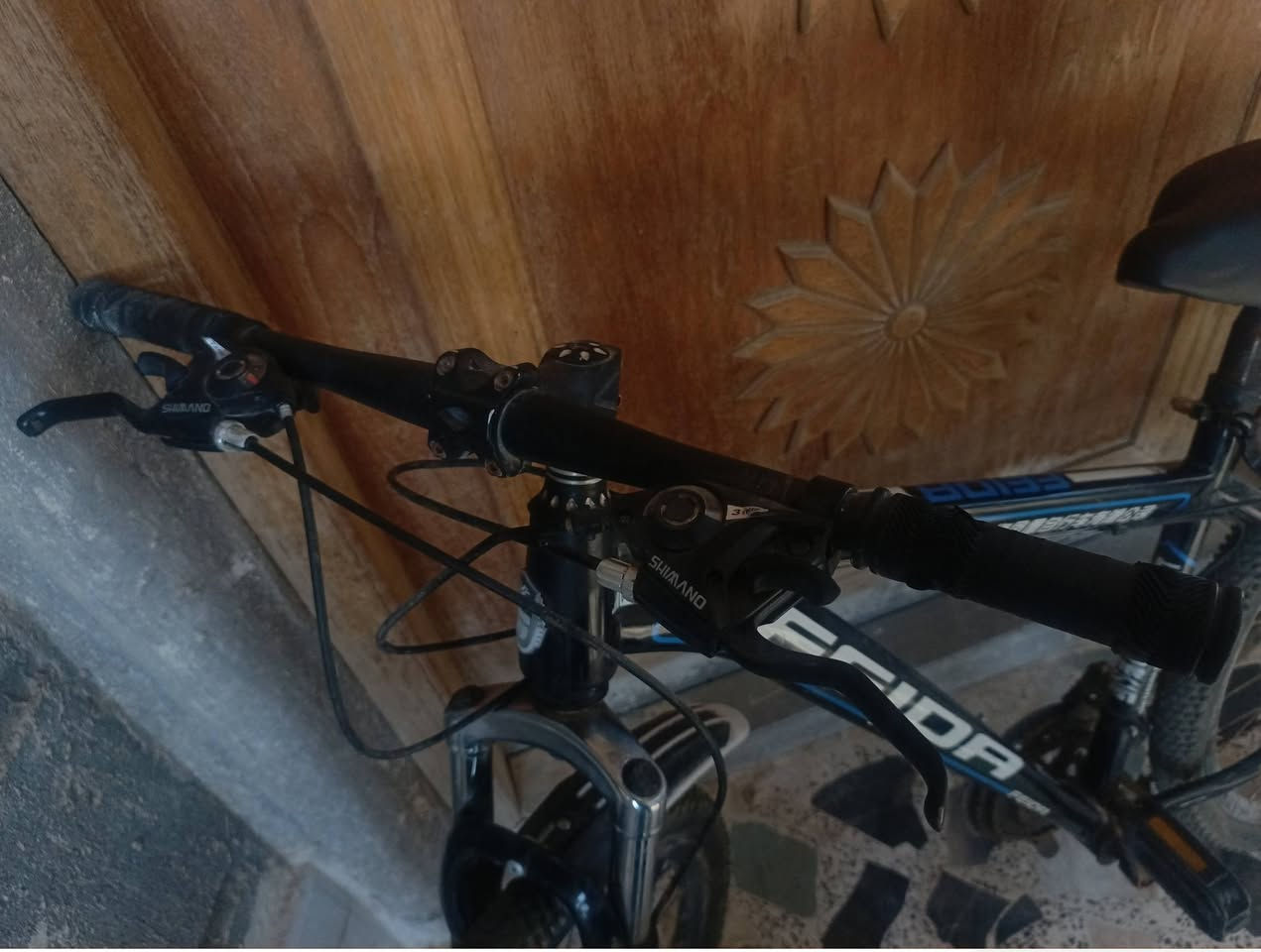 باسكل رياضي جبلي للبيع
نقوصاته: التاير الخلفي امبنجر ووالكير الامامي يحتاج فقط واير. 
الموقع واسط قضاء الحي. 
للتواصل ***********
