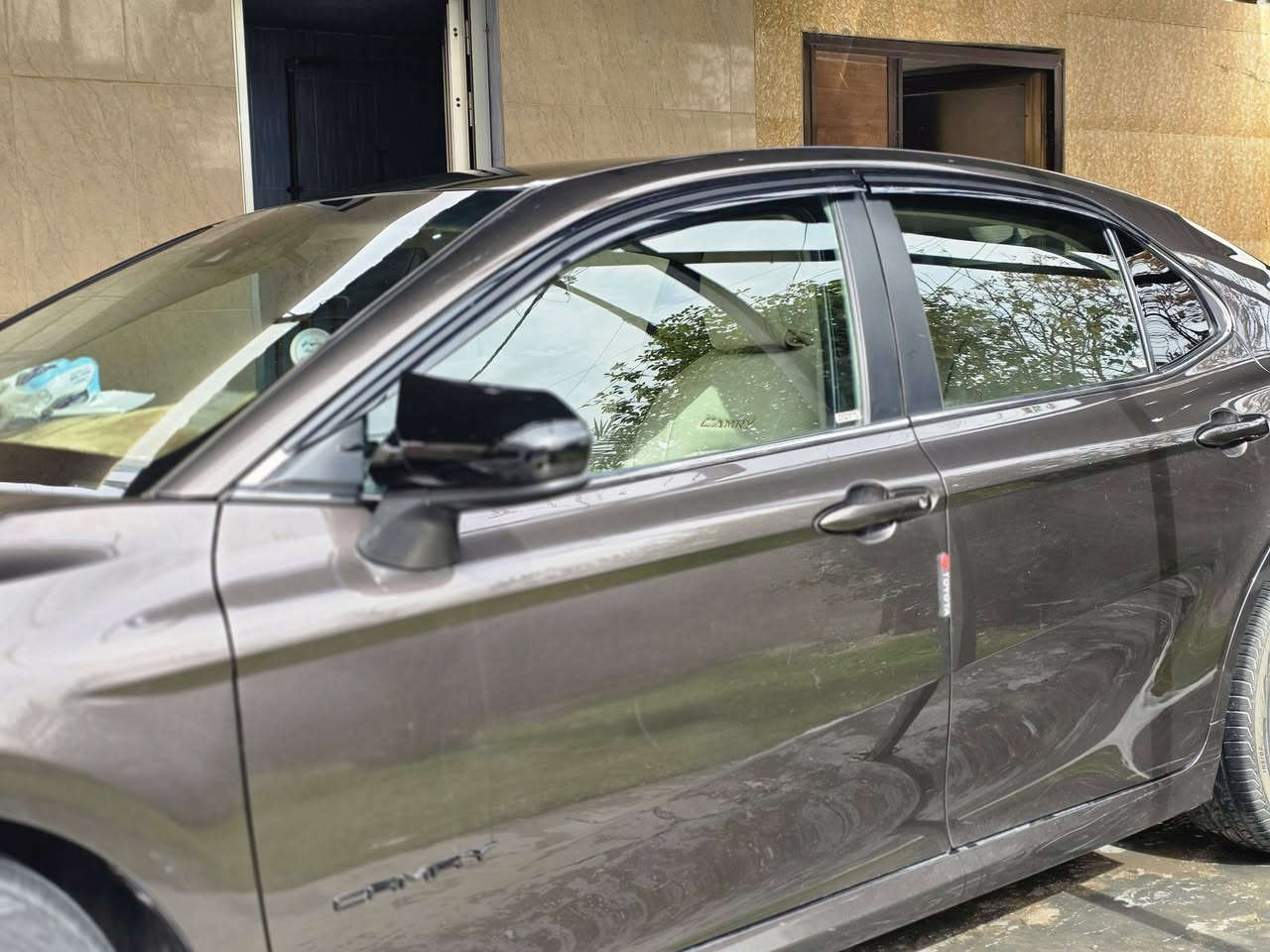 كامري 2018 فئة LE

مواصفات

4 سلندر،  2500 

كير 8 سرعات 

دفع امامي 

حساسات امامي و خلفي 

الستيرن تحكم كامل بالصوت و مثبت سرعة 

اقتصادية و بالواقع احلى من الصور

ضررها جاملغ عكس السايق بدون دواخل  

تريد مراوس و ترهم بيع 

تحويل ثاني يوم رقم بغداد 

السعر : 170 ورقة و بيها مجال قليل

*********** للتواصل
