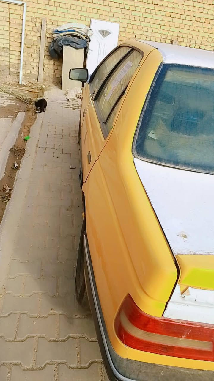 السلام عليكم بيجو 405 موديل 13بيها بارد جاملغ امامي بدي نظيف بدون خياس حداده تعبانه هيئة غرامات تاخذ صافي محرك جديد كير فرنسي السعر 27 وبيها مجال اتصال ***********
