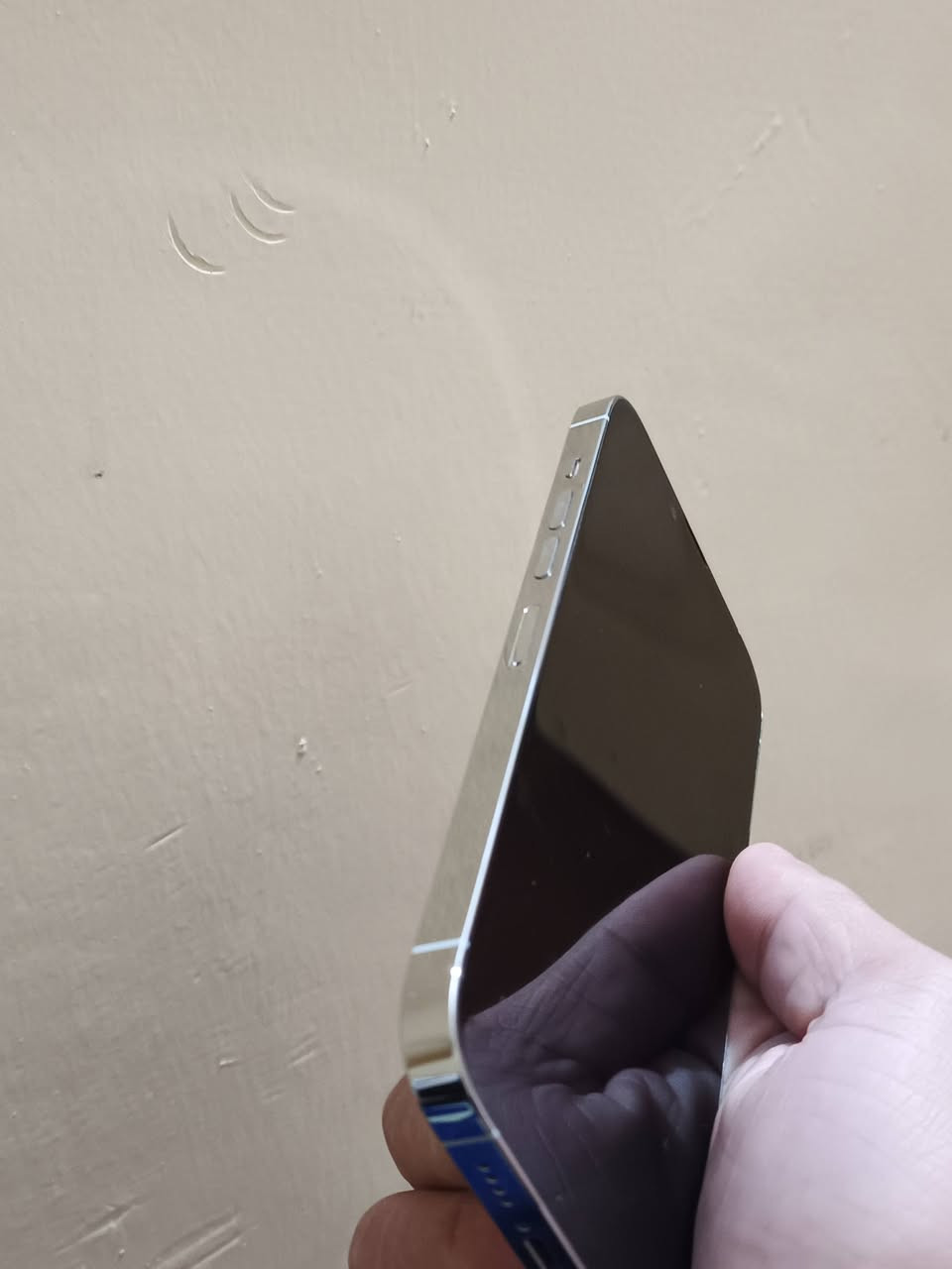 سلام عليكم ايفون13بروماكس للبيع الجهاز مامفتوح ولا داخل صيانه +البطاريه 95 الذاكرة 256للبيع فقط ملاحضه البطاريه معلايه


**إذا كنت صاحب هذا الإعلان وتريد حذفه لأي سبب، رجاءا أرسل رسالة إلى الدعم الفني**