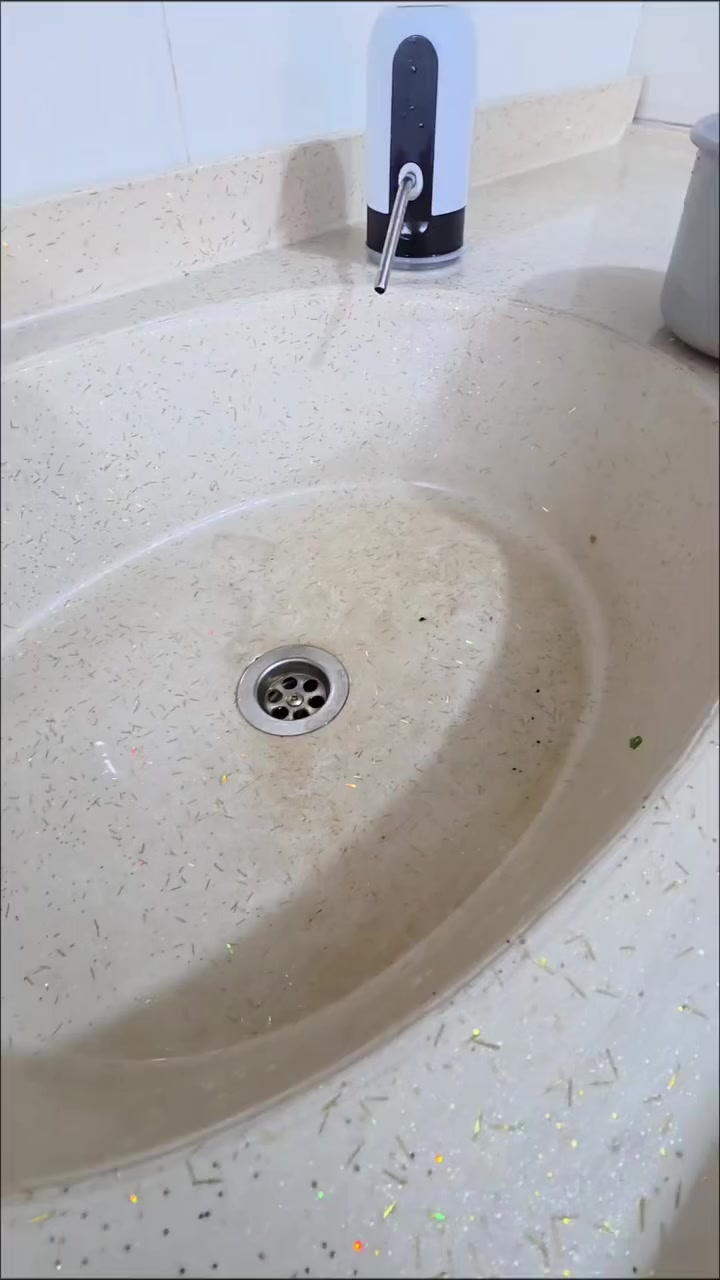 تعبت من قشور الجوز بكل مكان؟ 🥜

كسارة الجوز الخشبية تحل المشكلة 👌

كسر سهل… بدون فوضى ✨

طاسة تجمع كل القشور بنظافة

تصميم تراثي عملي وجميل

مناسبة لكل أنواع المكسرات

خلي تساليك أسهل وأرتب 🔥
كل هذا الجمال بسعر مناسب فقط 15الف
🚚 التوصيل بغداد 3 الاف وباقي المحافظات 5 ألف 
#طعام #جوز#مطبخ_مرتب #طعام_صحي #بيت


**إذا كنت صاحب هذا الإعلان وتريد حذفه لأي سبب، رجاءا أرسل رسالة إلى الدعم الفني**