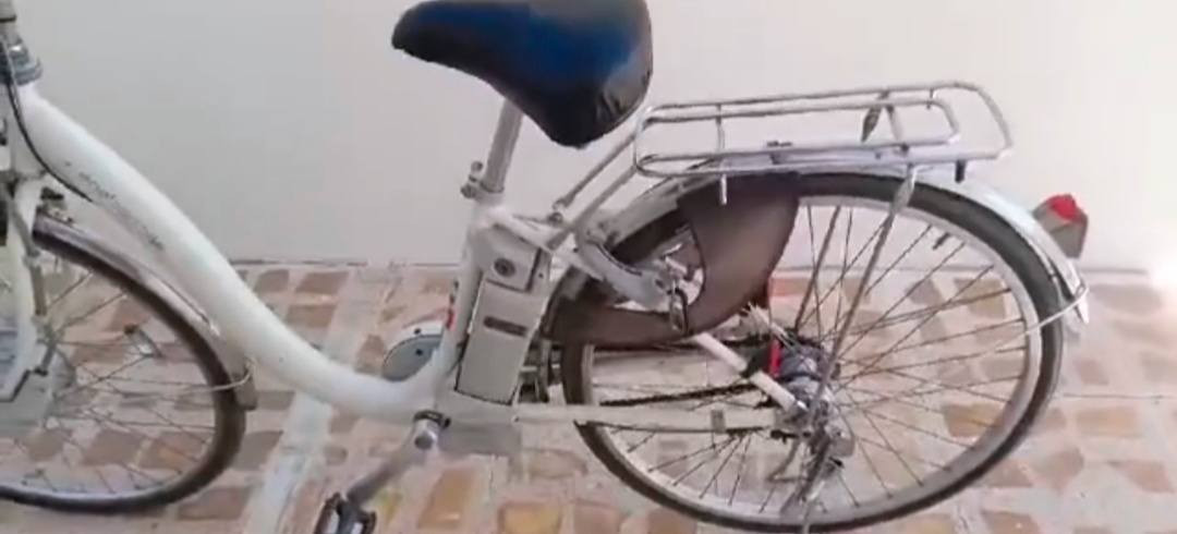 للبیع بايسكل  مساعد شحن نظيف جدا بدون اي نقص
*********** واتساب
