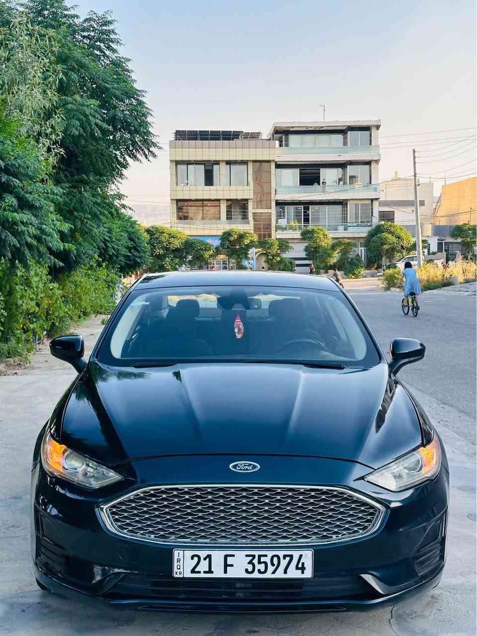 فورد فیوشن
2020 SE
رادارى بيشه وه
رادارى ئاوينه
كوشن كاره با
سى شاشه و شاشه كَه وره
1.5 turbo
كير مه كينه كاره باى به شه رت 
به س بونيدى بوياخه بی ناو گرتن دوو پەلە سارد
سعری ١٠٢$
*********** Singapore

