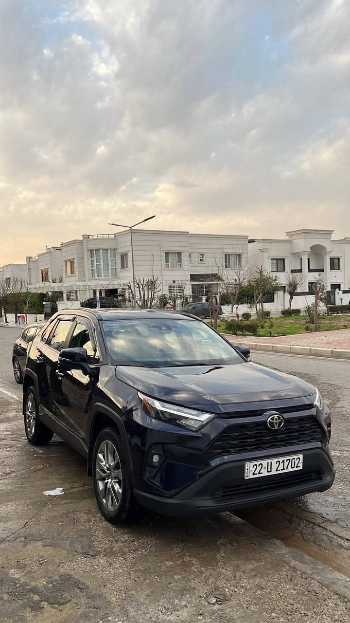 ‎السلام عليكم
‎تويوتا رافــــ4 موديل : 2023 
حادث السياره باب وجاملغ + و السكف بيها تعديل PDR
شي بسيط اني عدلته 

ايرباك بس برده 

وسياره باسمي تريد تحويل او وكاله اني حاضر 

سعر $19,200 وبيها مجال لطيبين 
‎المواصفات XLE 

‎دەبل اکسل (𝐀𝐖𝐃)
‎کیج الکتروني
‎‏‎ابواب بصمة
‎‏‎بصمة تشغيل 
‎تشغيل عن بعد (𝐑𝐄𝐌𝐎𝐓𝐄 𝐒𝐓𝐀𝐑𝐓)
‎‏‎شاشة دشبول ديجيتال
‎كاميرة 
‎هاند بريك بصمة
‎اوتو هولد (𝐀𝐔𝐓𝐎 𝐇𝐎𝐋𝐃)
‎اوتو ستارات (𝐀𝐔𝐓𝐎 𝐒𝐓𝐀𝐑𝐃)
‎اوتو ستارات (𝐀𝐔𝐓𝐎 𝐒𝐓𝐎𝐏)
‎رادار امامي (تحديد مسار)
‎‏‎رادار جانبي (نقاط عمياء)
‎‏‎رادار خلفي (التحذير من الاصطدام)
‎‏‎حساسات امامي
‎‏‎حساسات جانبي 
‎‏‎حساسات خلفي 
‎نظام (𝐄𝐂𝐎)
‎نظام (𝐍𝐎𝐑𝐌𝐀𝐋)
‎نظام (𝐒𝐏𝐎𝐑𝐓)
‎نظام (𝐎𝐅𝐅-𝐑𝐎𝐀𝐃)
‎‏‎تحكم استيرن 
‎استيرن تدفئة
‎‏‎كشنات كهربائي
‎‏‎كشنات تدفئة
‎‏‎تبريد لمس
‎‏‎تبريد مركزي 
‎‏‎صندوق شفط كهربائي 
‎‏‎لايتات (𝐋𝐄𝐃) عدسة زينون بيلادي‏
‎‏‎بكلايتات (𝐋𝐄𝐃) بيلادي
‎‏‎ويل كروم

‎تفاصيل اكثر الاتصال علی ارقام التاليه ‏
‎واتساب 
☎️ ***********
مكان السياره اربيل
