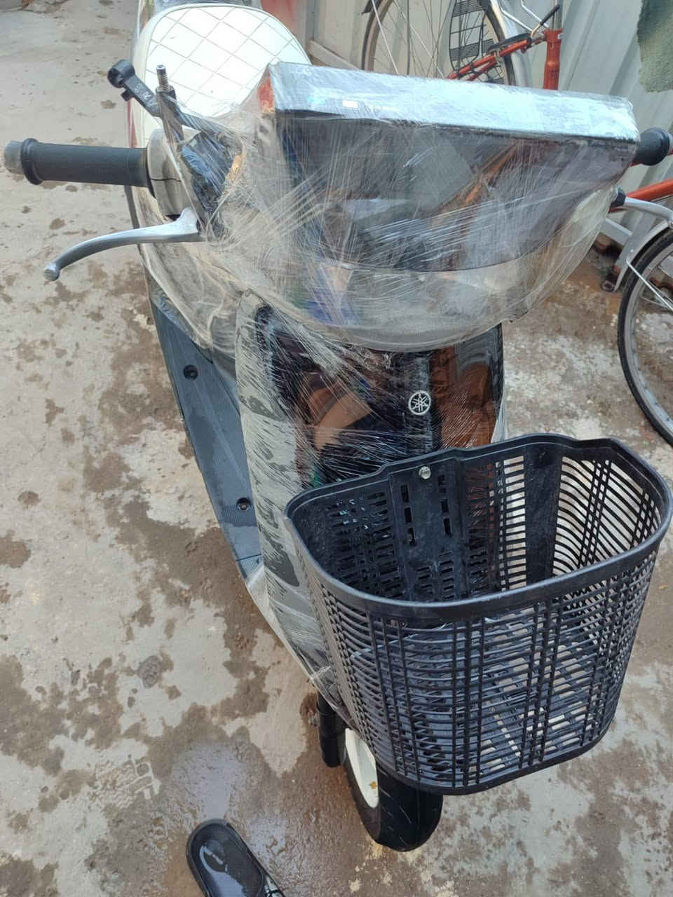 سلام عليكم دراجه للبيع دراجه كامله مكمله الله شاهد نكره سلف وهندر عداد سرعه عداد بانزين دبل اشاير دشبول شغال طوافه مال بانزين دبل خلفي رياضي اصلي قفل ستيرن قفل جنه لا ونه بل اكسل ولا بل محرك مكفوله وبنسبه سعره بلاش شراي خاص مكاني حي جامعه أو دولعي شارع الحسابات***********
