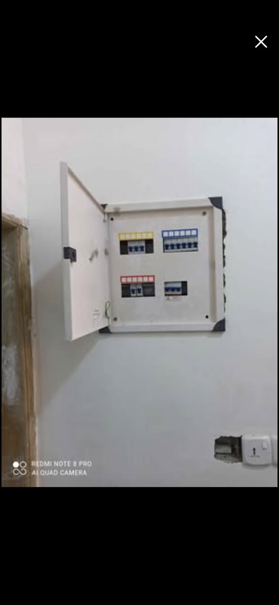 بيت بناء جديد للاجار طابق ارضي في منطقة مهيجران 📌📌
 
يحتوي على غرفتين منام +مطبخ+ديوان +كليدورات ثنين+مناور ثنين  البيت مجهز للسكن من كل شئ خزان ماء اساله وخزان ماء حلو وماطور تصعيد ماي مع بوستر واضويه  وكيزر 
المؤجر يفرش ويكعد  
 سعر الايجار 400
* يبعد عن شارع ابي الخصيب الداخلي دقيقة ب سيارة ايضاً جميع الخدمات يمها من مستوصف ومطعم ومخبز وفرن و مدراس وجامع وحسينيه
للاستفسار عن القياسات والامور الاخرى اتصال على الرقم او تواصل على الواتساب
***********
