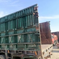 شاحنة • للبيع