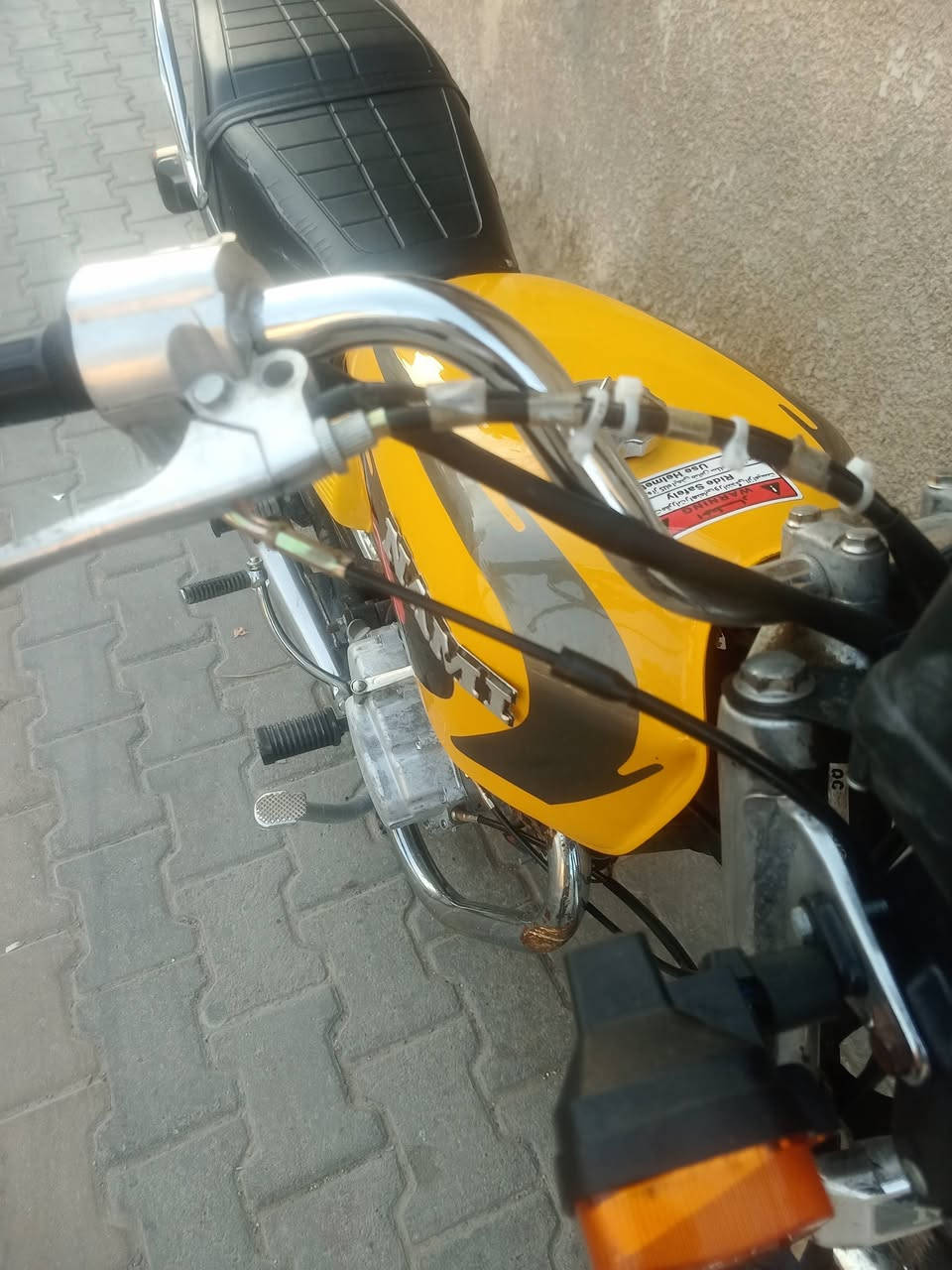 دراجه4كير موديل 25اوراقه سكنر سعرهه 550 مكانهه كوت الشرقيه ***********
