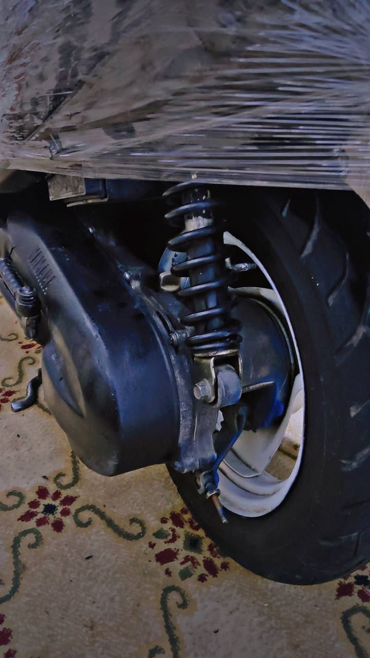 ياماها للبيع السعر 235 الدراجه كلشي ما ناقصها كهربائيات كلها شغال هندر سلف شغال ما ينقصها اي شي+ مكفولة من كلشي 
***********
