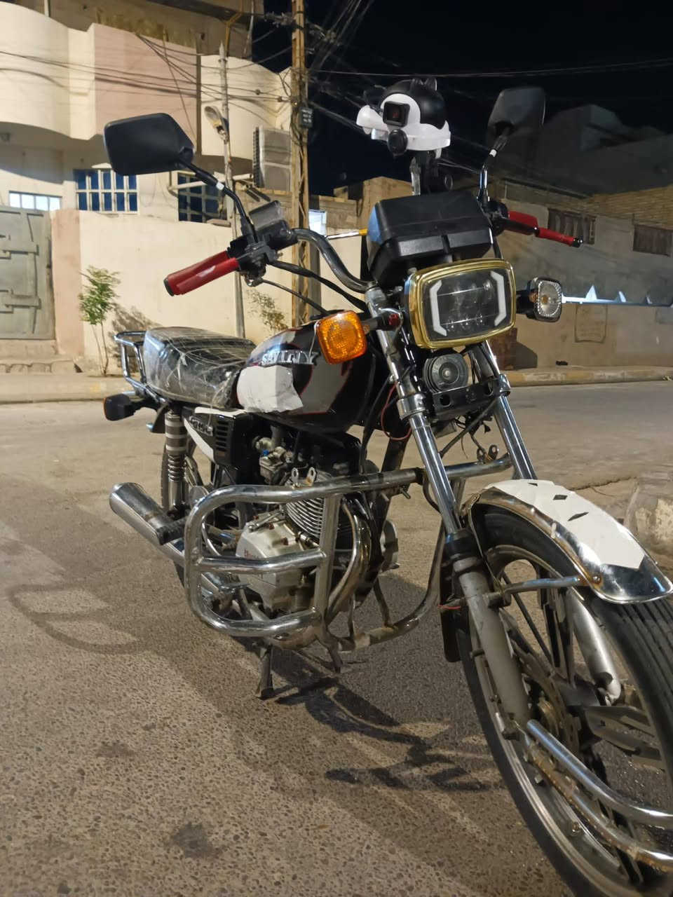 دراجه موديل 22 بدون اوراق مجفته جديد 
دراجه ناعمه ونشطه وحلوه مثل ما موضح بالصور السعر 550 وبيها مجال للشراي 
مكاني الفلوجه حي جولان ***********
