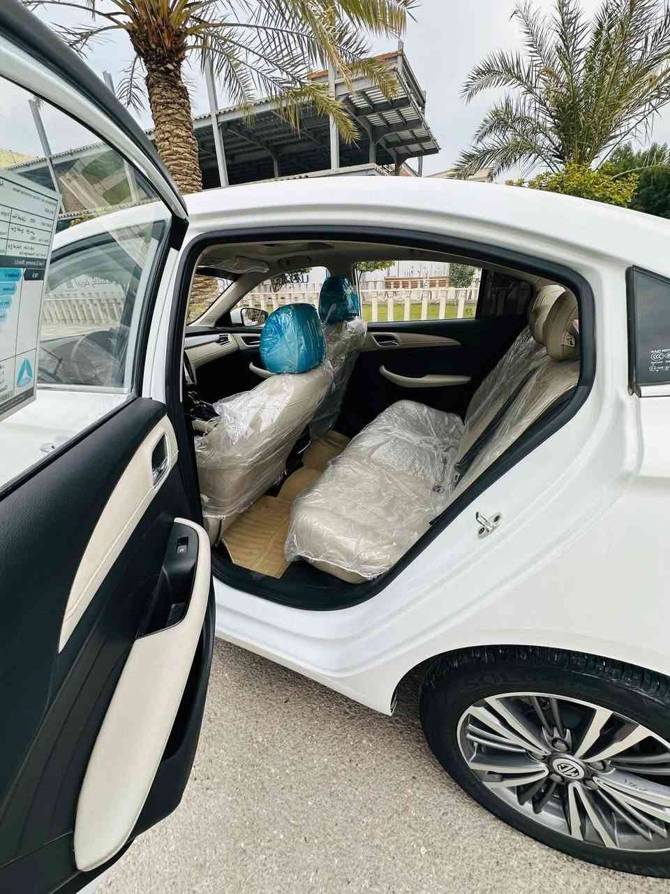 ‏🚘 MG5 Luxury 2023 – أعلى فئة 🚘
📍 النجف الأشرف / حي الامير 

 • ماشية:44,000كم فقط

 • رقم: أربيل الدولي

 • فول مواصفات ✅

✨ المواصفات:

 • لايت عدسة زنون أبيض

 • كروز كنترول (مثبت سرعة)

 • حساسات تاير عدد 4

 • شاشة كبيرة أصلية + أندرويد أوتو + أبل كار بلاي

 • حاكيه موبايل

 • كشنات جلد كريمي كهرباء + تدفئة

 • كاميرات 4 / 360°

 • فتحة سقف

 • بصمة تشغيل + بصمة أبواب + صندوق بصمة

 • دخول ذكي

 • تحكم ستيرن جهتين

 • 4 جام كهرباء

 • إشاير بالمرايات + مري شفط + إشارة ترحيب

 • أوتو هولد + سايد بريك كهربائي

 • مكينة 1500 تنفس طبيعي

 • كير 8 نمر

 • ويل كروم بلادي

📌 السيارة على وضع الشركة، مال جناي

📌 مكفولة كفالة عامة

📌 تريد تحويل وتريد وكالة

💰 السعر: 113ورقة

📞 للاستفسار: ***********
