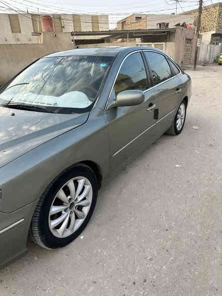 ايزا2006..
مكينة3800..
السيارة باسمي ..
سونارها موجود ابيع واقع حال مثل ماموجود بلسونار..
السعر70$ 
***********
