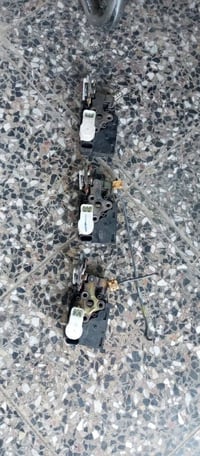 مجمع الشمري يتوفر قطع غيار تاهو جسم يوكن رقمي 07780778267