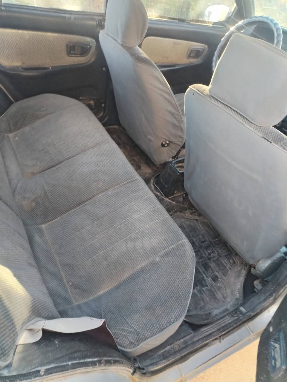 سلام عليكم أكسلها البيع نضيفه محرك وكير حيييل نضيفها  رقم أنبار سعر 18 ورقه الاتصال ع هذا الرقم ***********
