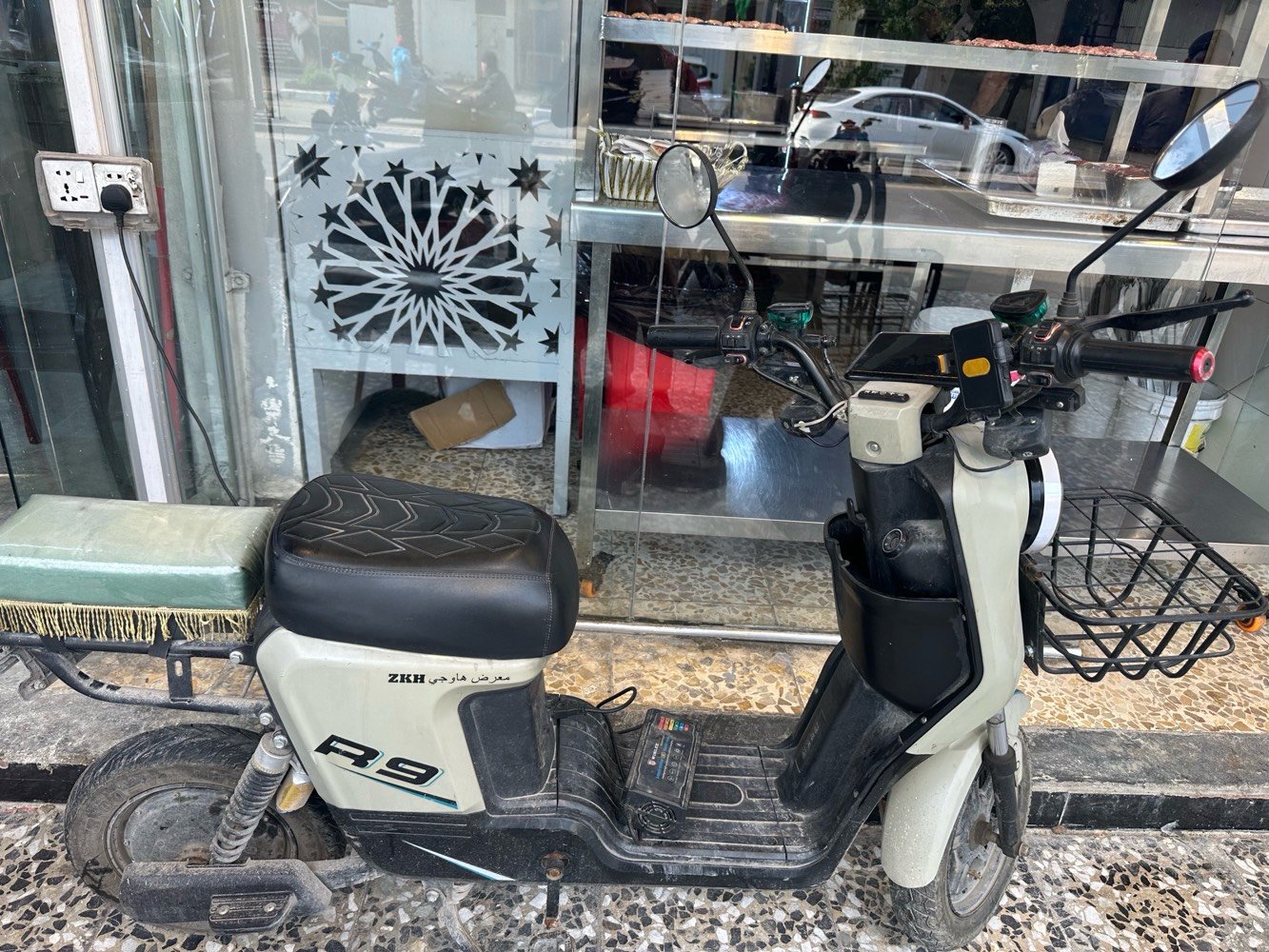 دراجه r9 2025

الدراجه نضيفه البطارية نص عمر الدراجه الله شاهد نضيفه من كلشي مكفوله بلوتوث ابريكات ملف بك كلشي وسعره مرتب 300 مكاني الحريه رقم واتساب ***********