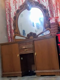 ميزوزاوية • زاوية • طاولة زاوية • ديكور منزلي • اثاث زاوية • ركن • بغد...