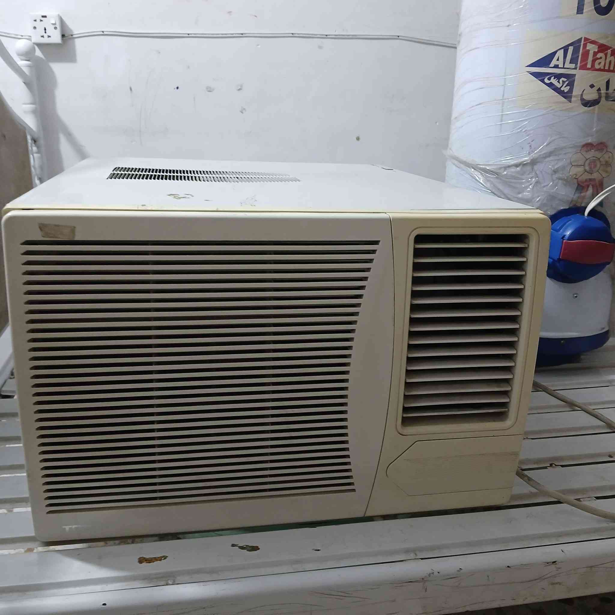 للبيع بغداد مدينة الصدر ***********
