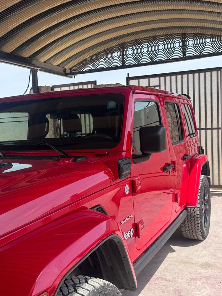 جيب رانكلر2024 4xe هايبرد ويليس
السياره  Jeep Wrangler 4Xe 2023 2.0L 4 plug-in

حجم المكينه : 2000 تيربو + هايبرد + بلكن شحن خارج

#اللون احمر

1.قماره بانورما تنفتح كهرباء ع طول السياره

2.بصمه 

3.لوكير

4.كشافات 

6.شحن خارجي

7.بكلايت لد 

1. شاشه

10.لايتات زنون هايلوجين

11.كشنات جلد داخل احمر بلادي 

12.سقص اسود بلادي 

1. تحكم استرين

2.

3. حساس خلفي

16.رادار جانبي 

17.تاير جبلي بلادي 

السياره كلين مابيه اي حادث او طخه

***********
