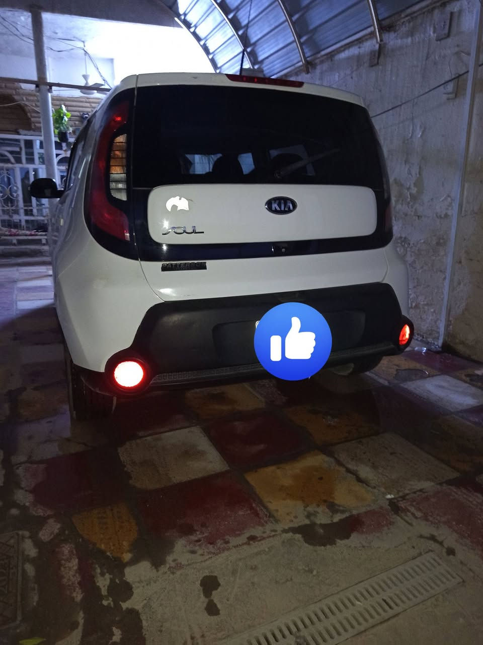 سلام عليكم صول للبيع موديل 2014 رقم بابل ماشيه 100 قابل للزيادة محرك 2000 السياره نضيفه حادثه باب السائق السياره بسمي السعر 110 وبيهه مجال للاستفسار ***********
